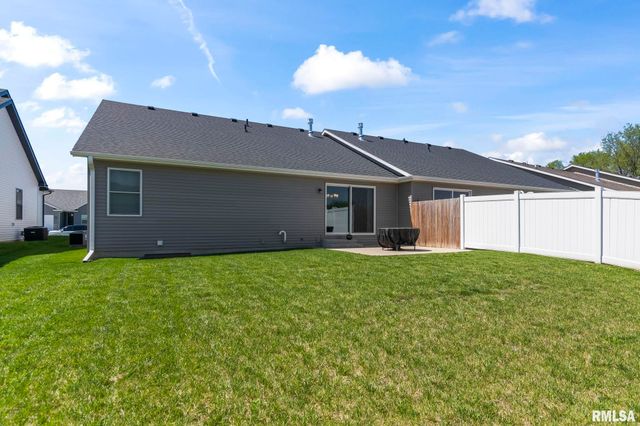 4605 LASALLE Court, Springfield, IL 62711
