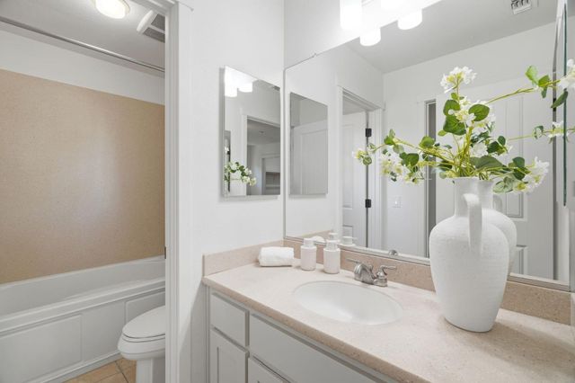 210 Morgan Lane, Menlo Park, CA 94025