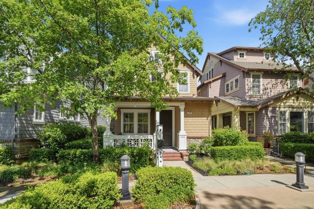 210 Morgan Lane, Menlo Park, CA 94025