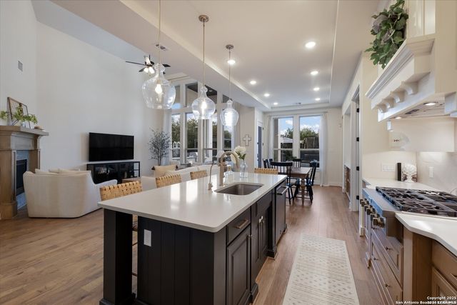 2119 KERRISDALE DR, San Antonio, TX 78260