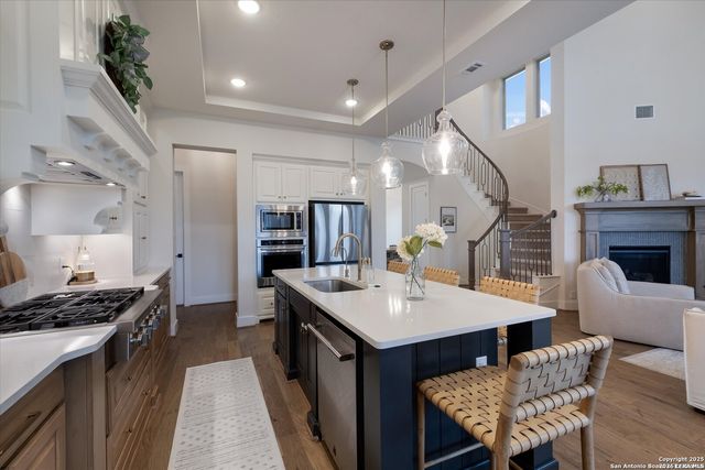 2119 KERRISDALE DR, San Antonio, TX 78260