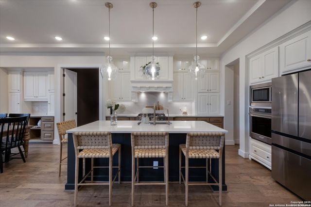 2119 KERRISDALE DR, San Antonio, TX 78260