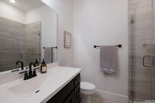 2119 KERRISDALE DR, San Antonio, TX 78260