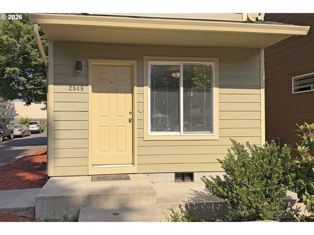 2546 Se 111TH Ave, Portland, OR 97266
