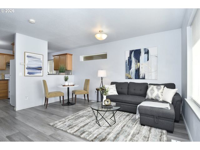 2546 Se 111TH Ave, Portland, OR 97266