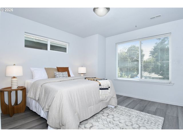 2546 Se 111TH Ave, Portland, OR 97266