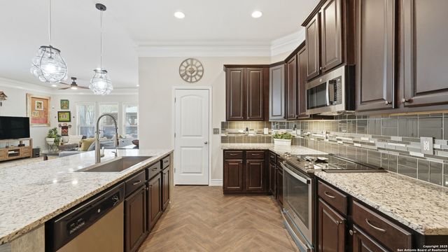 743 Cirrus, New Braunfels, TX 78130