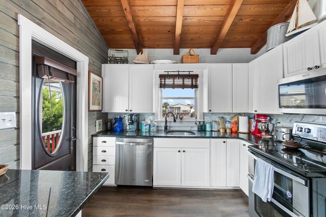 21 Concord Street, Ocean Isle Beach, NC 28469