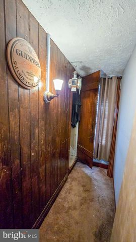 5 CHURCH ST, Glen Rock, PA 17327