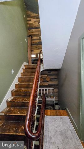 5 CHURCH ST, Glen Rock, PA 17327