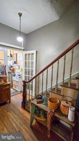 5 CHURCH ST, Glen Rock, PA 17327