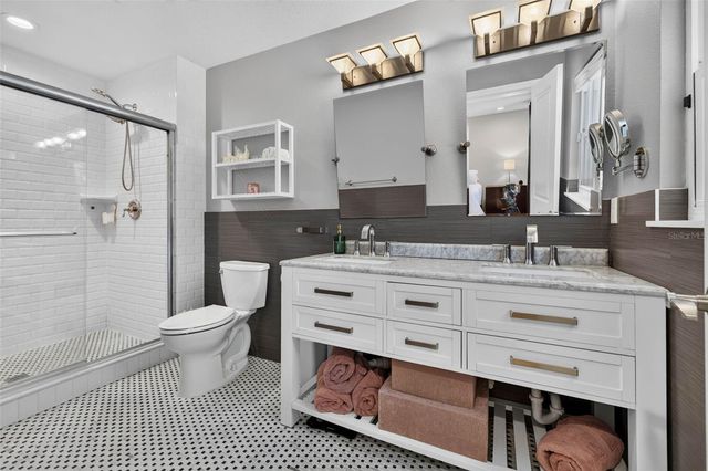 5810 20TH AVENUE S, St Petersburg, FL 33707
