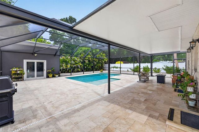5810 20TH AVENUE S, St Petersburg, FL 33707