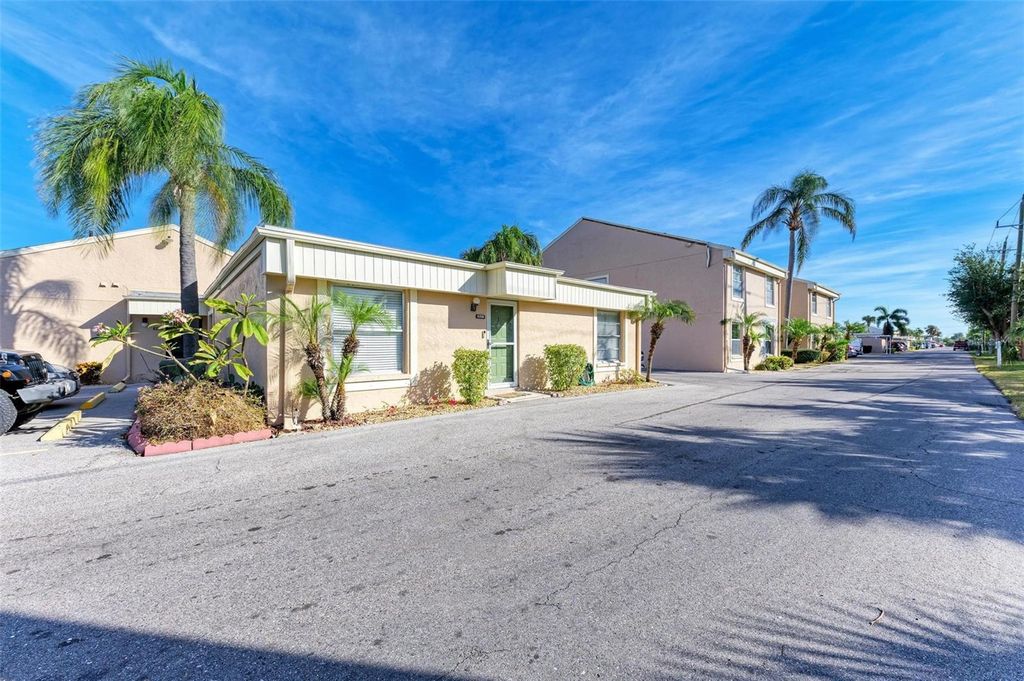 6336 7TH AVENUE W 6336, BRADENTON, FL 34209 — photo 3