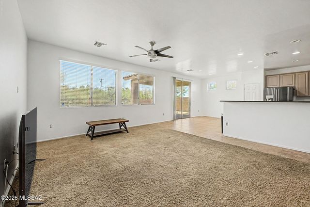 8 E Adytum Place, Vail, AZ 85641