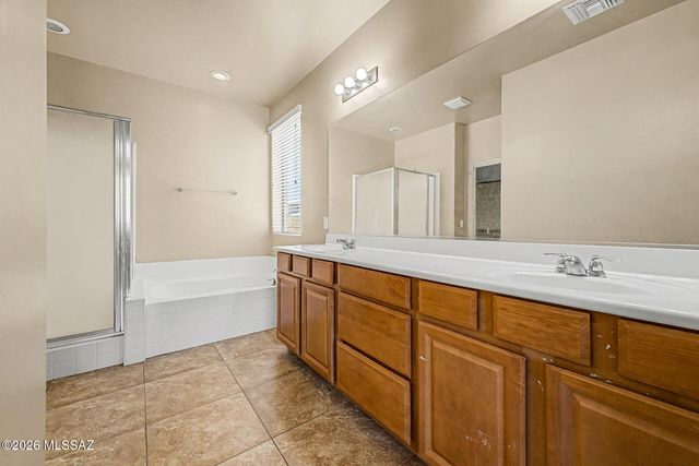 8 E Adytum Place, Vail, AZ 85641