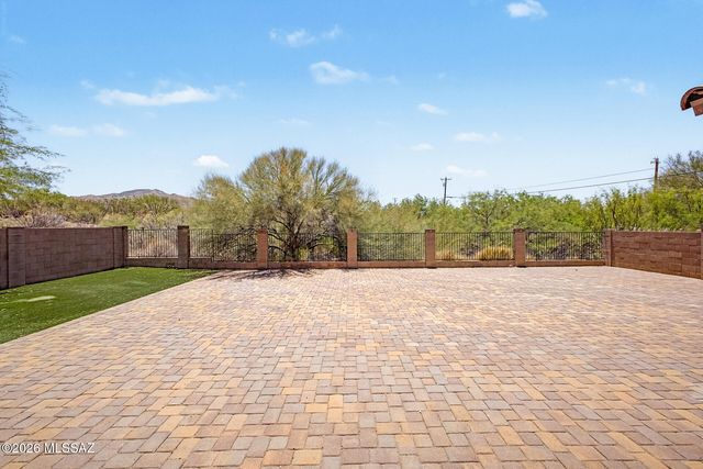 8 E Adytum Place, Vail, AZ 85641