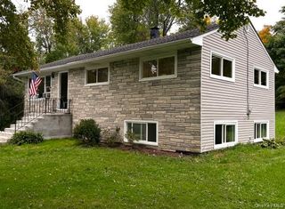 11 Everett Road, Carmel, NY 10512