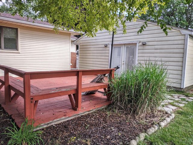 2410 Middlefield Road, Trenton, MI 48183
