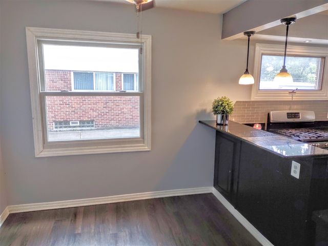 2410 Middlefield Road, Trenton, MI 48183