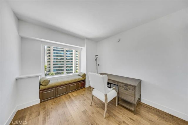 10520 Wilshire Blvd 902, Los Angeles, CA 90024