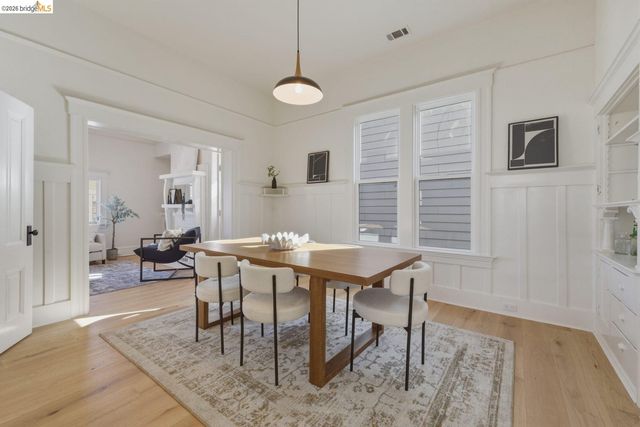 523 25Th St, Oakland, CA 94612