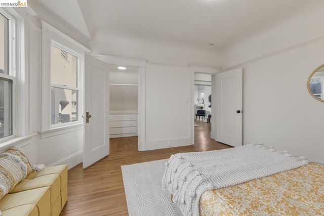 523 25Th St, Oakland, CA 94612