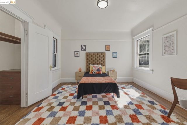 523 25Th St, Oakland, CA 94612