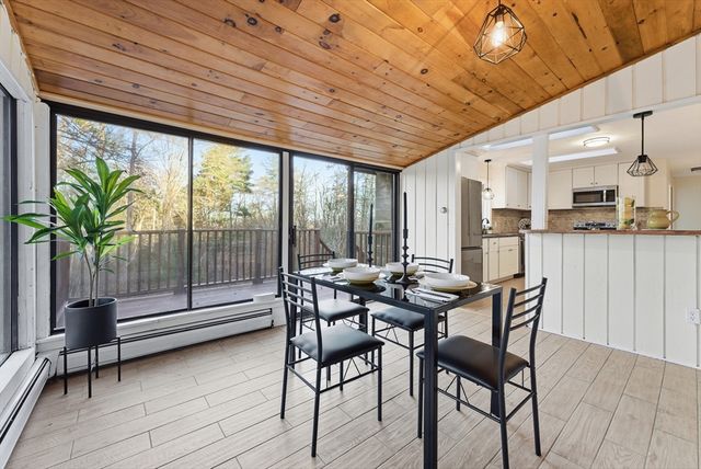 161 General Knox Rd, Russell, MA 01071