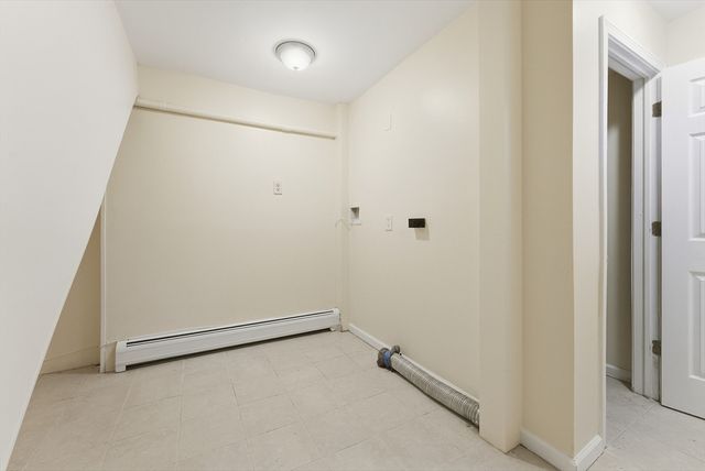 161 General Knox Rd, Russell, MA 01071