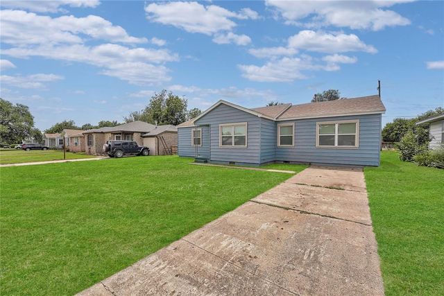 615 N Lowe, Hobart, OK 73651