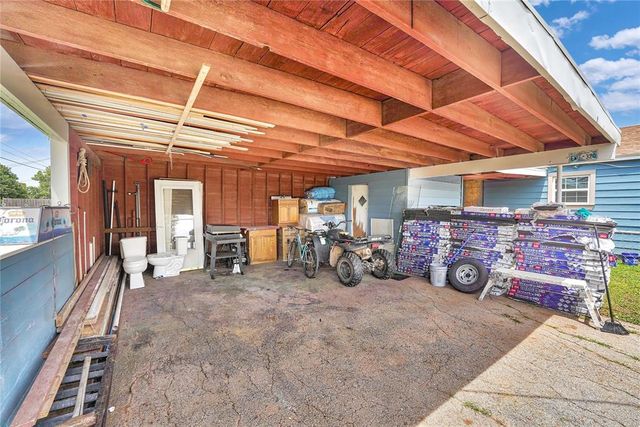 615 N Lowe, Hobart, OK 73651