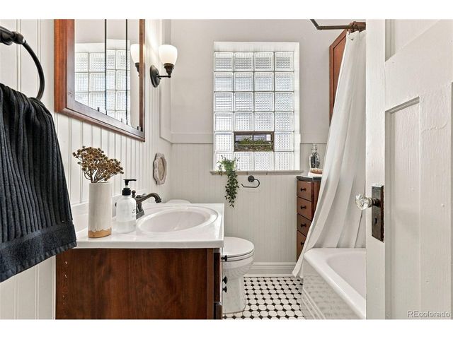 3162 W Denver Pl, Denver, CO 80211