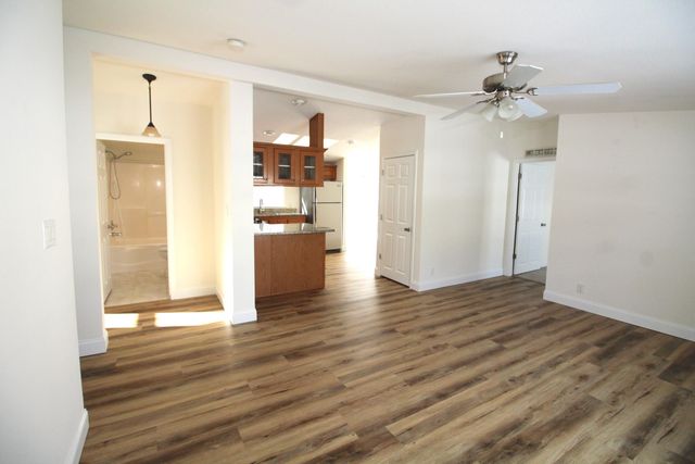 30 Sawmill Ridge, Sandown, NH 03873