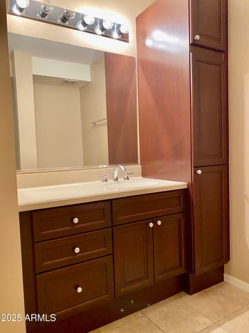 4808 N 24TH Street 804, Phoenix, AZ 85016