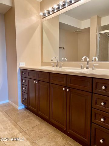 4808 N 24TH Street 804, Phoenix, AZ 85016