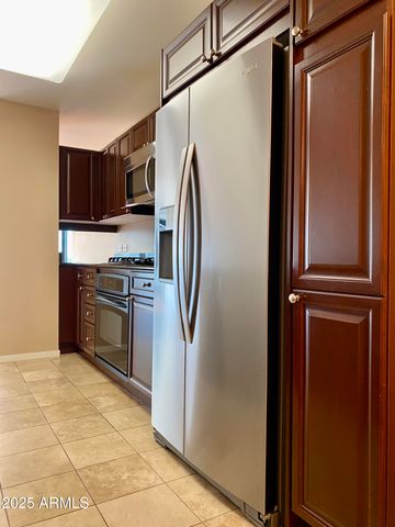 4808 N 24TH Street 804, Phoenix, AZ 85016