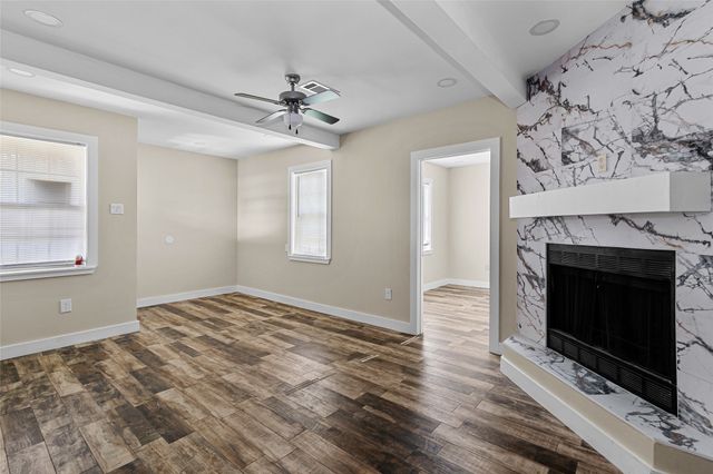 5700 Lenore Street, Fort Worth, TX 76134