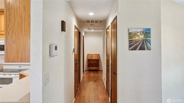 863 S Meadowlark Lane, Othello, WA 99344