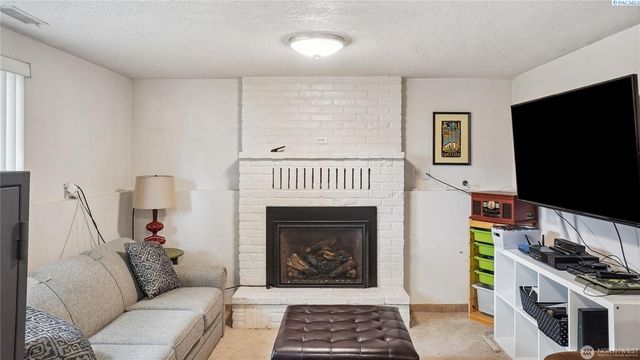 863 S Meadowlark Lane, Othello, WA 99344