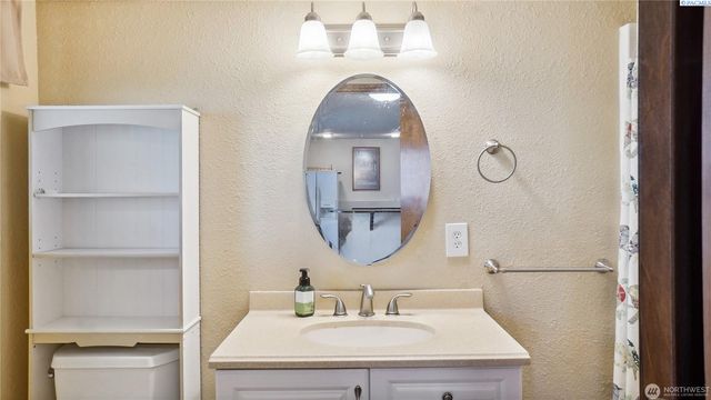 863 S Meadowlark Lane, Othello, WA 99344