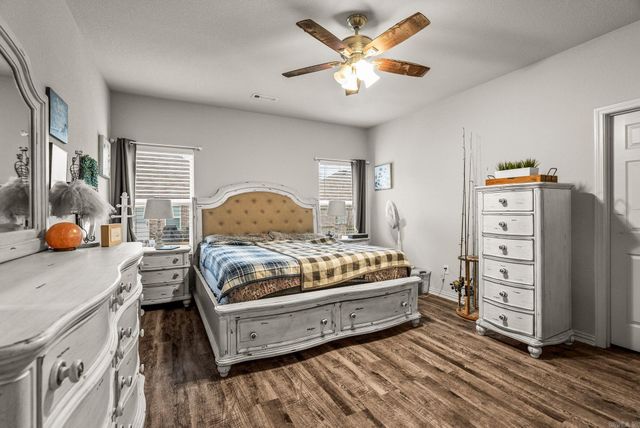 2230 Matthews Meadows Lane, Conway, AR 72032