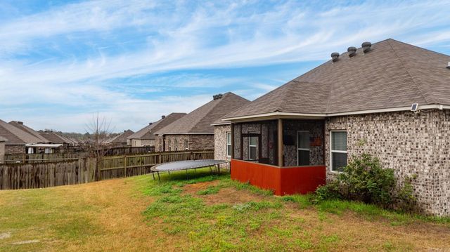 2230 Matthews Meadows Lane, Conway, AR 72032