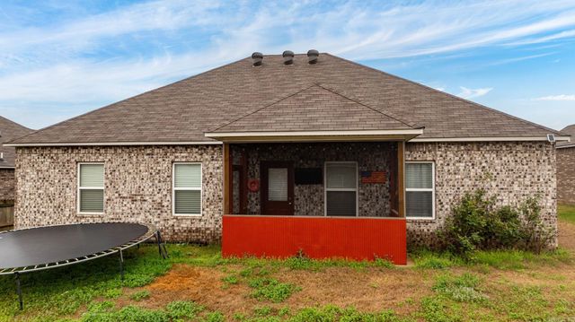 2230 Matthews Meadows Lane, Conway, AR 72032