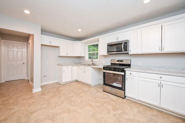 10338 Flaxman Street, Houston, TX 77029