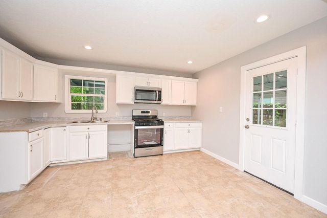 10338 Flaxman Street, Houston, TX 77029