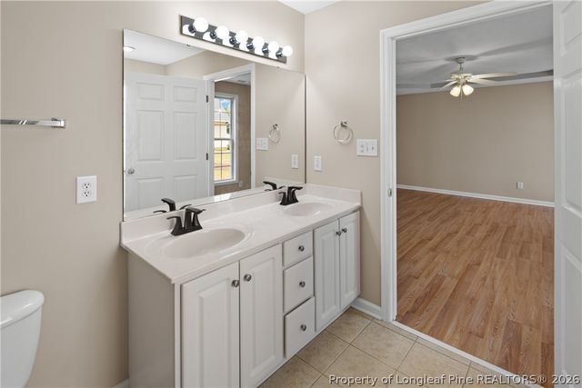 2900 Flowering Bradford Way, Fayetteville, NC 28306