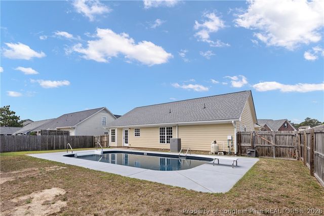 2900 Flowering Bradford Way, Fayetteville, NC 28306