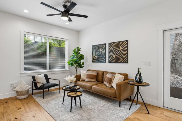 806 Philco DR 2, Austin, TX 78745