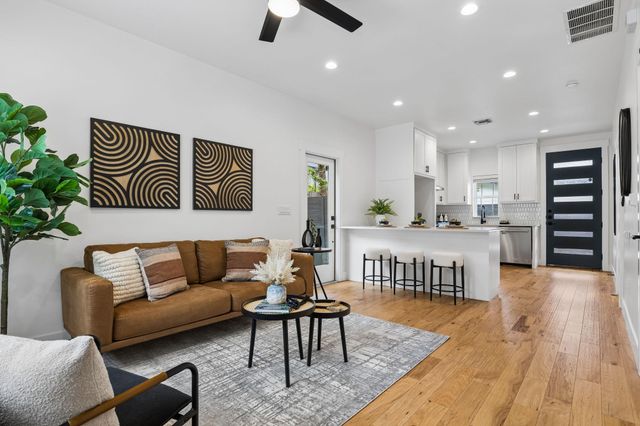 806 Philco DR 2, Austin, TX 78745